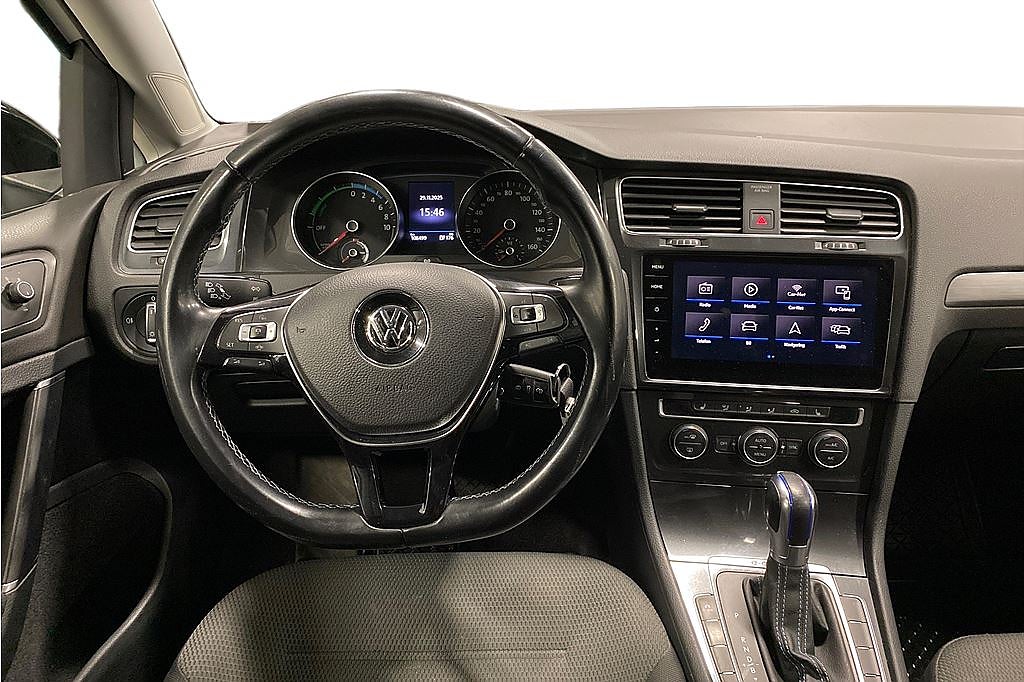 Volkswagen Golf e-Golf VII 5dr Comfort plus, FR. 2,95% RÄNTA