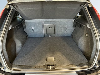 Volvo XC40 Recharge T4 DCT Core Bright Drag Kamera Cockpit S&Vhjul