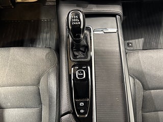 Volvo V90 Cross Country D4 AWD Momentum Plus Drag D-värm S&V