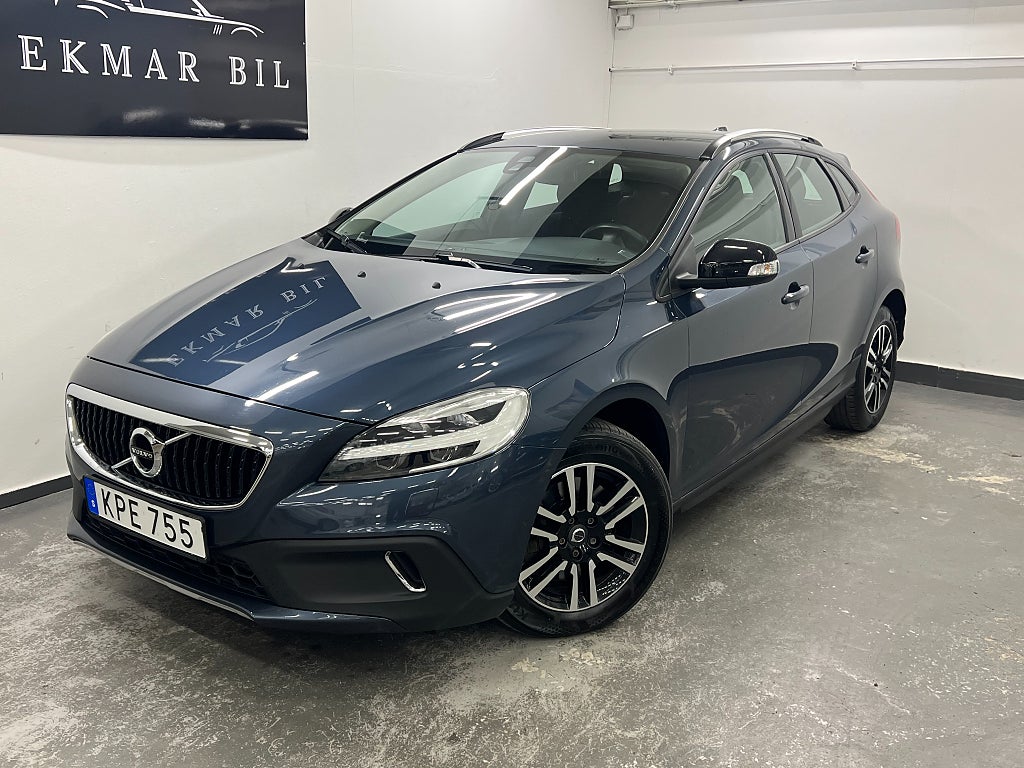 Volvo V40 Cross Country T3 Kinetic|P-sens|Ny-bes|VOC