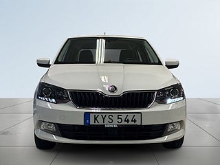Skoda Fabia 1.0 TSI Style Mvärm P-sen Farthållare S&V-däck Nyservad – bild 2