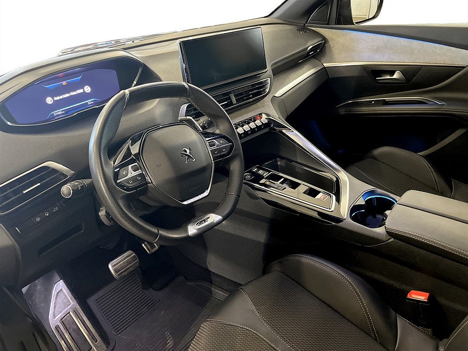 Bild på Peugeot 3008 GT 1.2 PT 130hk Aut - B-KAMERA, CARPLAY