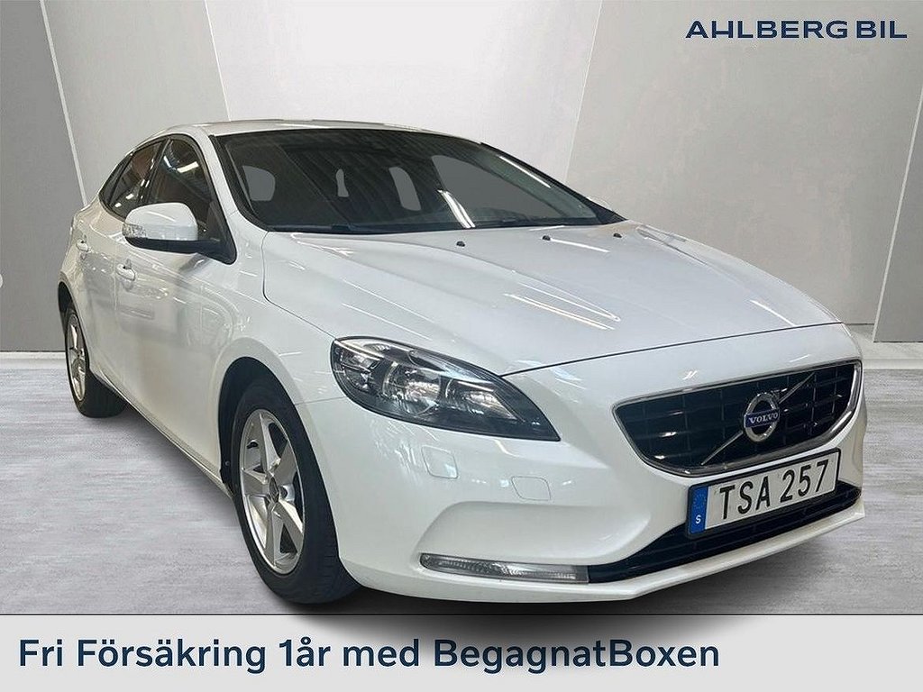 Volvo V40 D2 Your Kinetic II, Parkeringshjälp bak, Farthållare, ECC, Blåta