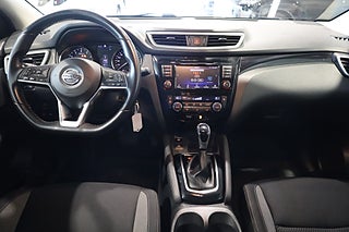 SUV Nissan Qashqai 12 av 24