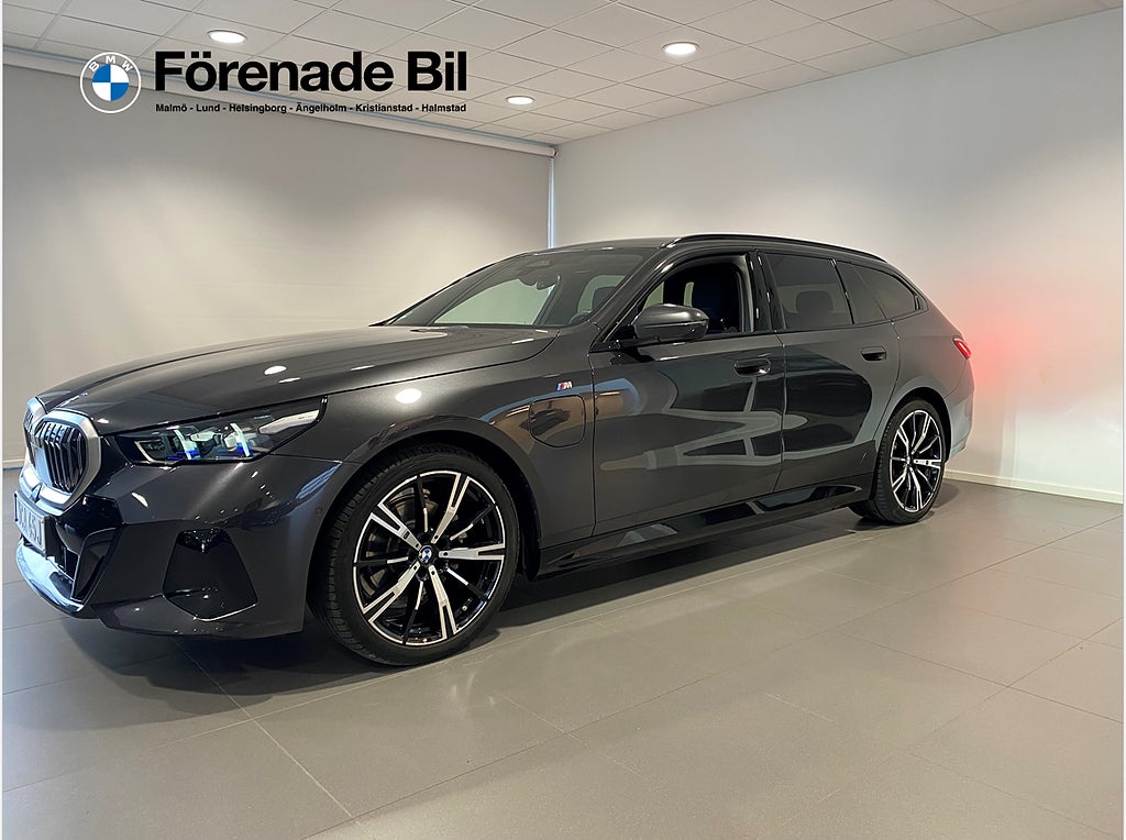 BMW 530e xDrive Touring M-Sport H/K Rattvärme Fri Service* 