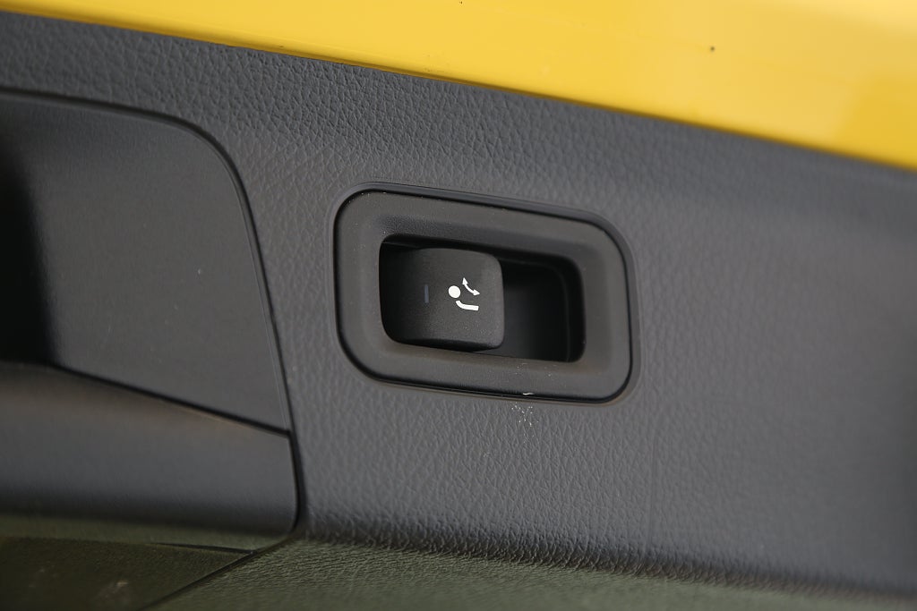 Mercedes-Benz A 250 e 8G-DCT AMG Sport Backkamera Drag