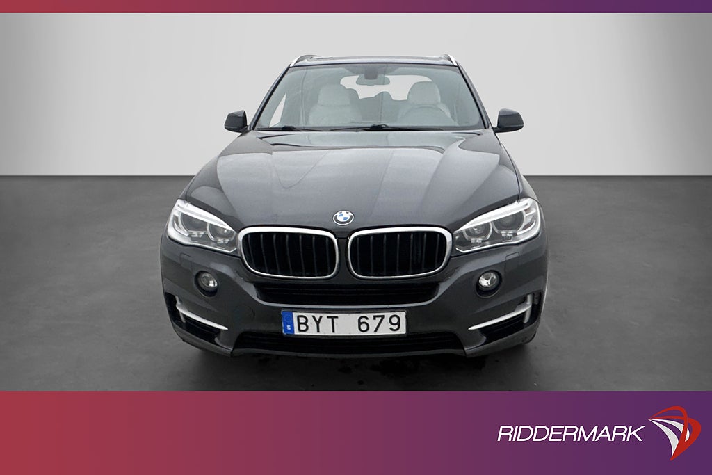 BMW X5 XDrive30d 258hk H/K Kamera Navi Skinn 4-Zons Drag