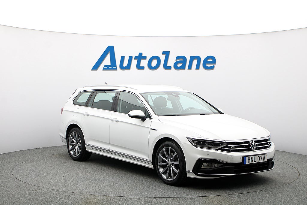 Volkswagen Passat 2.0 TDI 4M R-Line, Värmare, Cockpit, Dragkrok, MOMS