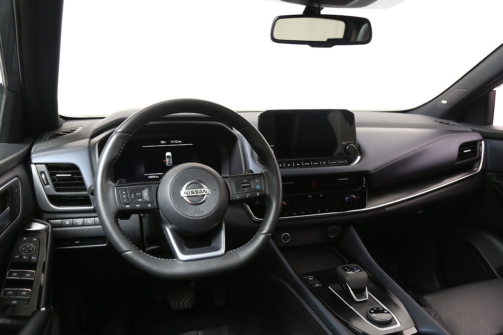 Nissan Qashqai 1,3 DIG-T 158hk 4WD Tekna 360° Massage Bose 19" Pano 2021