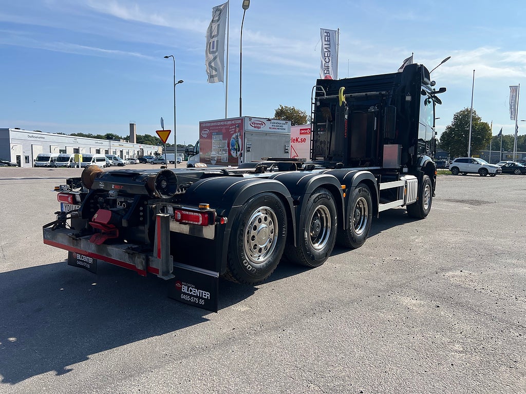 Mercedes-Benz Arocs 3251 Tridem Lastväxlare, Fullt Plogutrustad