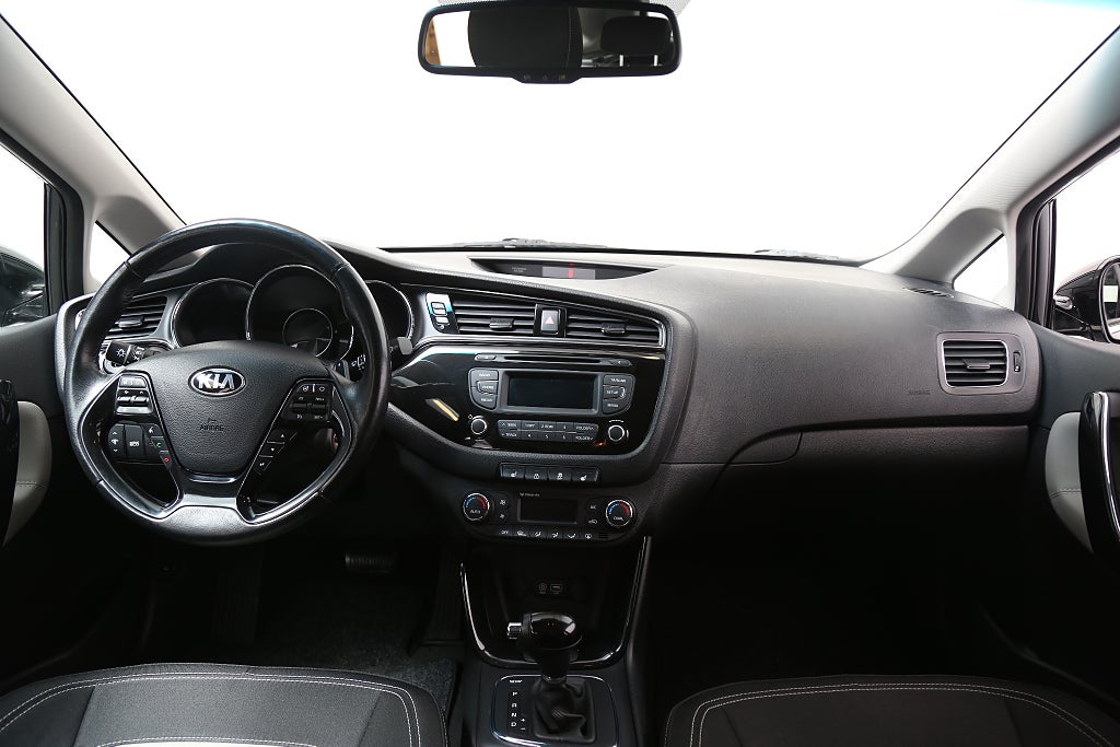 Kia Ceed cee'd_sw 1,6 GDI 135hk Automat Kombi Dragkrok 2016