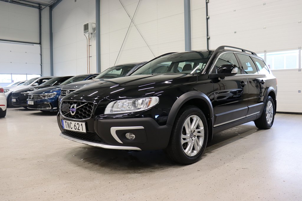 Volvo XC70 D4 AWD Summum Blis Drag VoC Skinn 1-Ägare 181hk