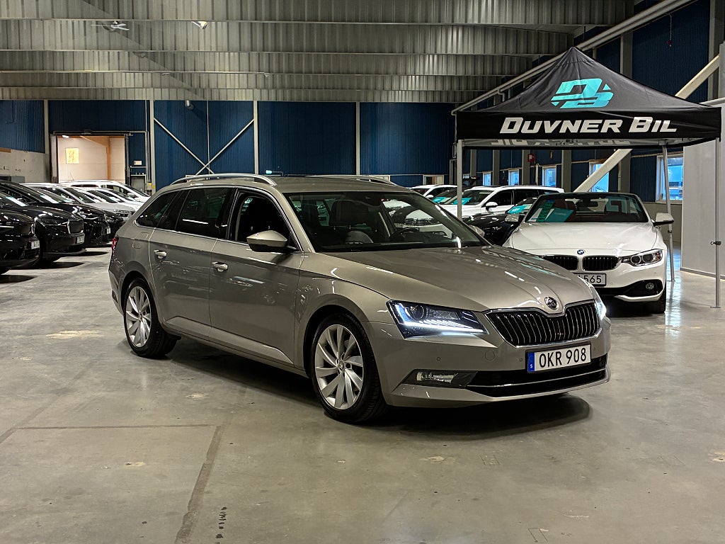 Skoda Superb Kombi 1.8 TSI Aut L&K | Skinn | Drag | Värmare 