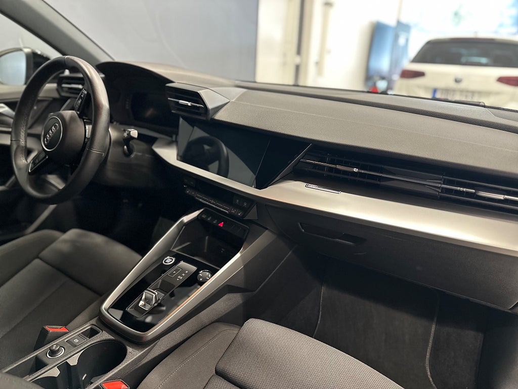 Audi A3 Sportback 35 TFSI  S Tronic 150HK Evolution