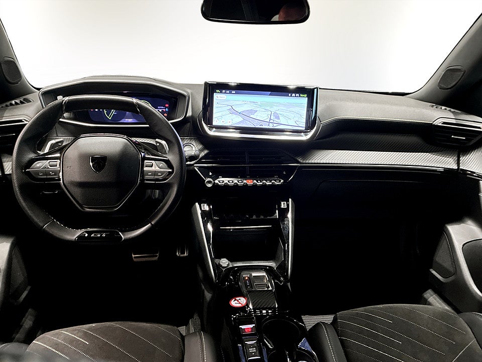 Bild på Peugeot 2008 GT 1.2 PT 130hk Aut B-KAMERA CARPLAY