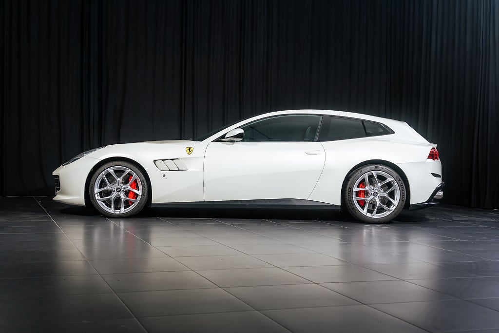 Gallery image 2 of 18