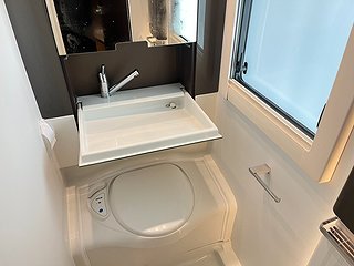 Husvagn, 2-axl Adria ALPINA 753 UT 27 av 31