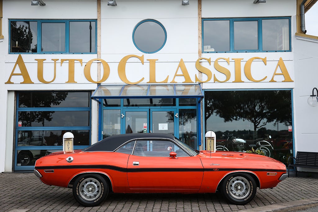 Dodge Challenger 426 HEMI 