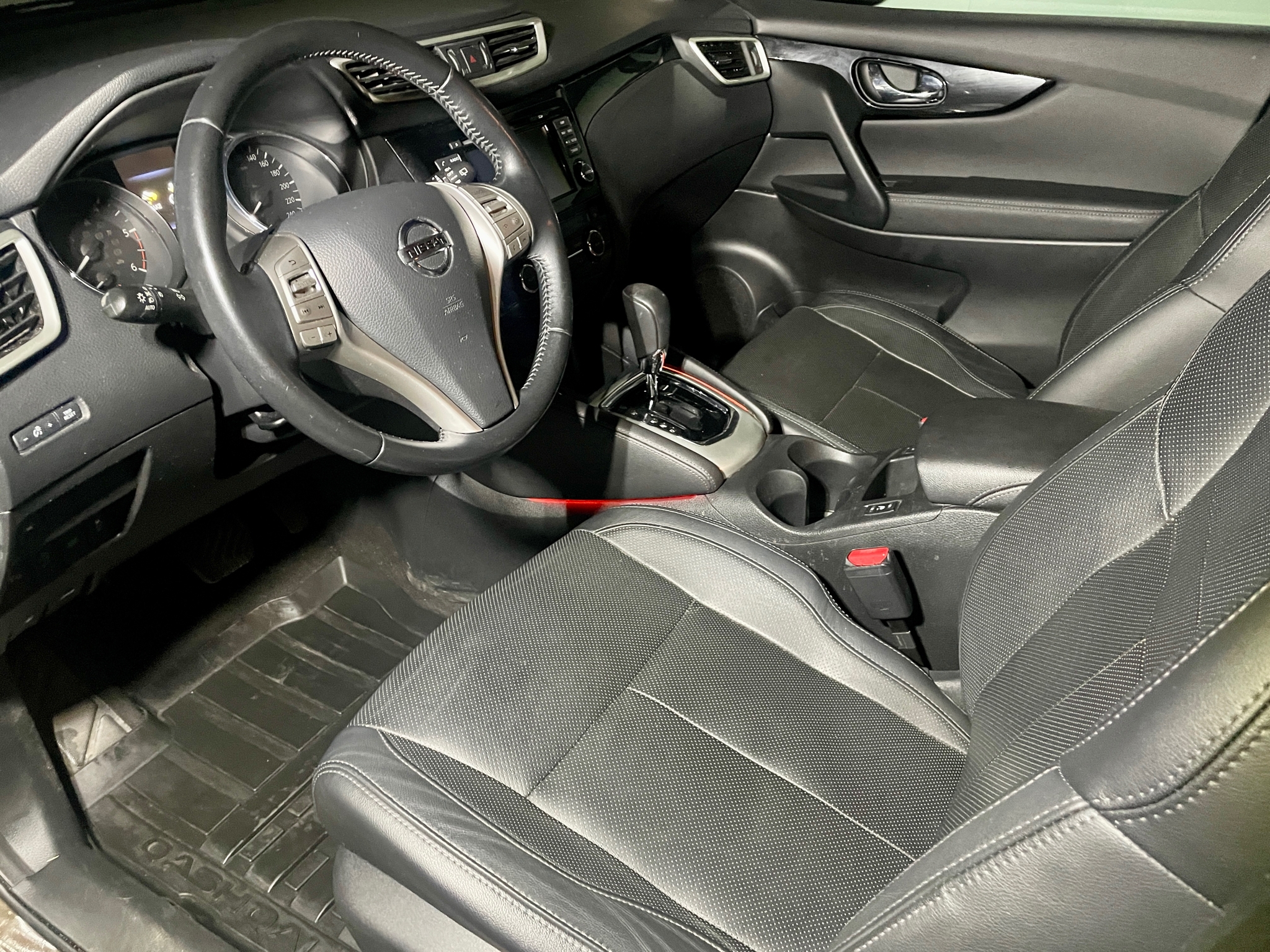 Nissan Qashqai 1.6 dCi 2016, bild 7/43