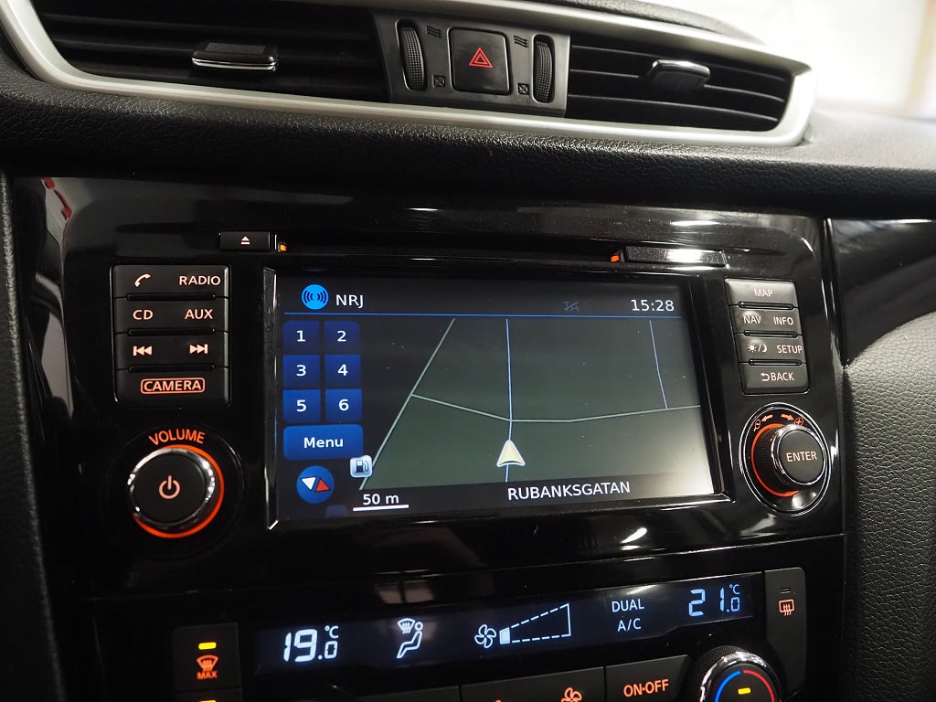 Nissan Qashqai 1.6 dCi 130hk XTRONIC-CVT Drag Navi Kamera 2014