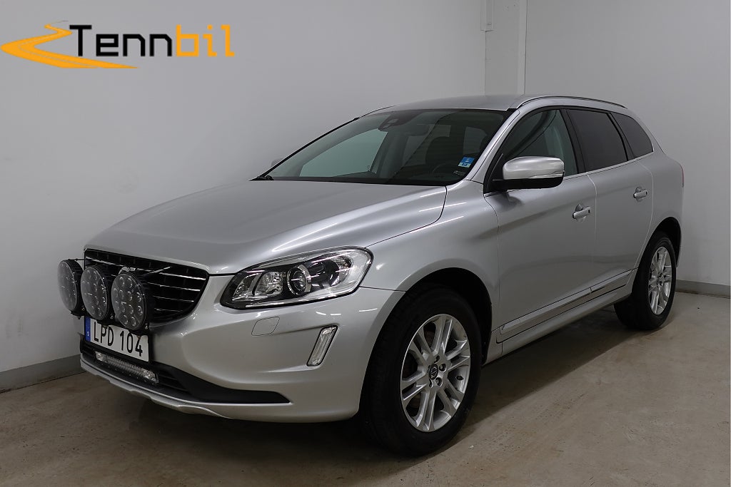 Volvo XC60 D4 AWD Geartronic Summum P-Värme Drag Navi Farthållare