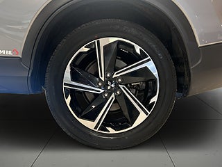 Mitsubishi Eclipse Cross PLUG-IN 2.4 S-AWC Fleet Edition MOMS Kamera Värmare S&V – bild 14