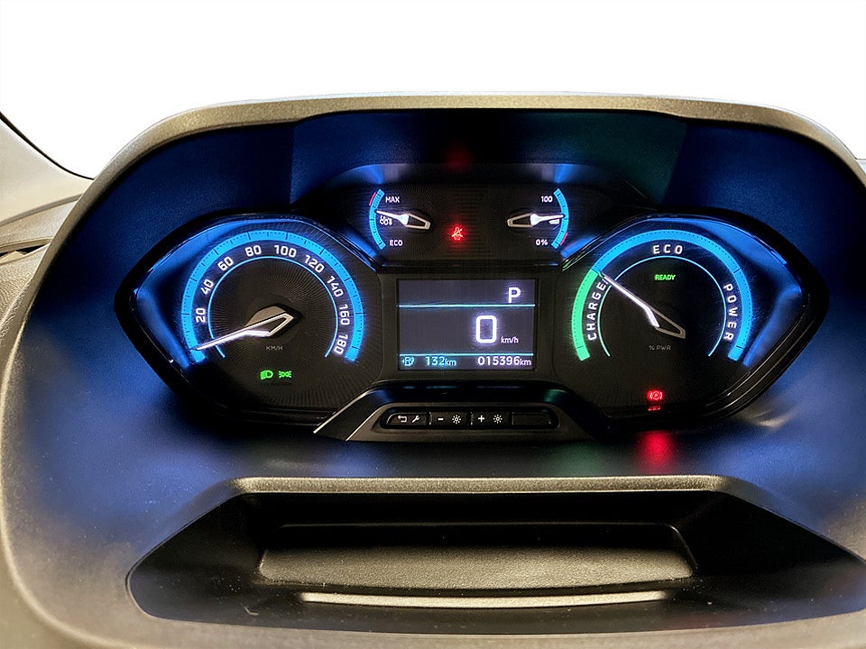 Bild på Peugeot e-Partner PRO+ Electric 136hk L2 - DEMO