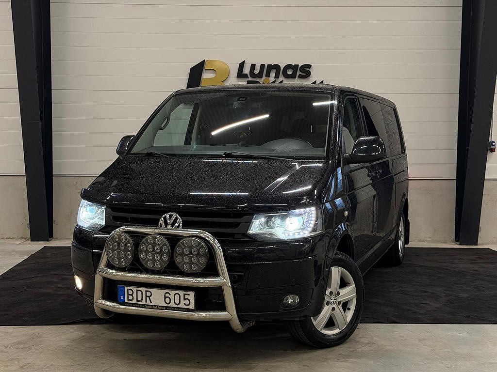 Volkswagen Transporter Kombi T30 2.0 TDI BMT 4Motion 5 Sits/ Dragkrok/ Euro 5