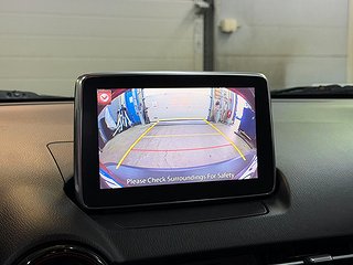 Halvkombi Mazda CX-3 19 av 25