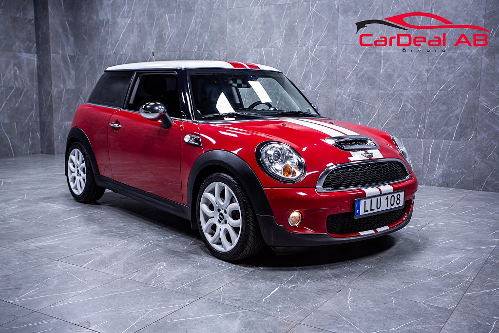 MINI Cooper S Automat 174hk Chili Xenon Skinn Paddlar