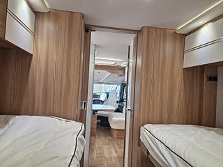 Husbil-integrerad Le Voyageur 7.8 GJF 36 av 40