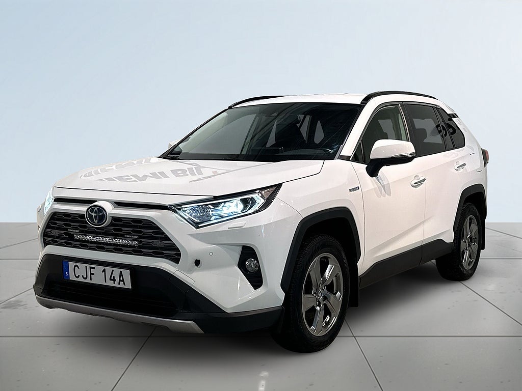 Toyota RAV4 Hybrid AWD Executive Drag Kamera MoK Skinn S/V-hjul