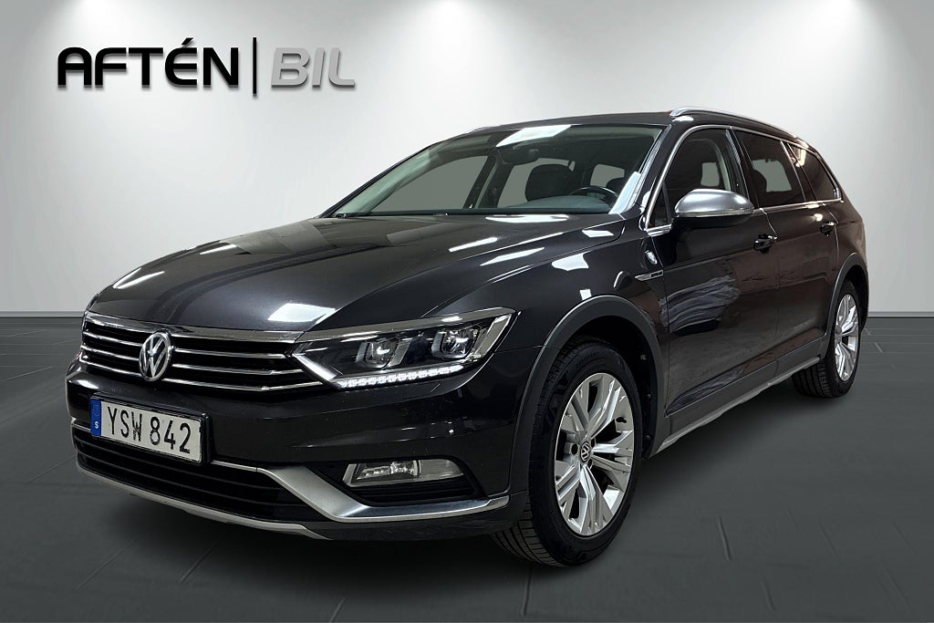 Volkswagen Passat Alltrack 2.0 TDI 4Motion - Drag,Värmare,B-kamera,Cockpit
