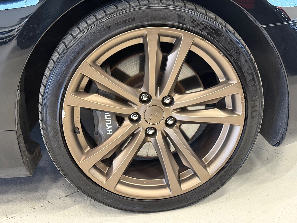 Hyundai Genesis Coupé 3.8 V6 | 303 ch | BVA | Cuir intégral | Régulateur adaptatif | Sièges chauffants | Keyless | Radar de recul