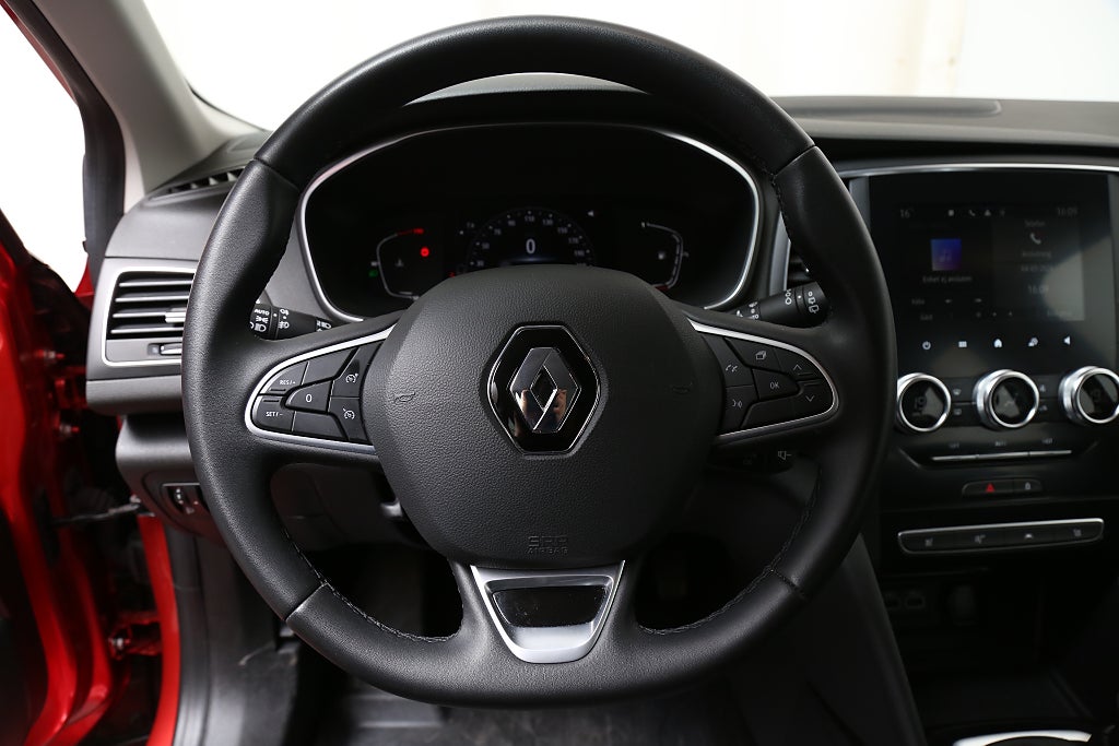 Renault Mégane Sport Tourer 1,3 TCe 140hk Keyless P-Sensorer Leasbar