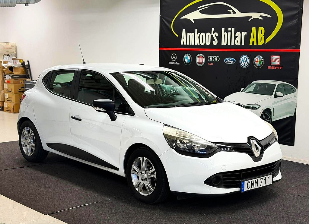 Renault Clio 1.2 Euro 5 LÅGA MIL