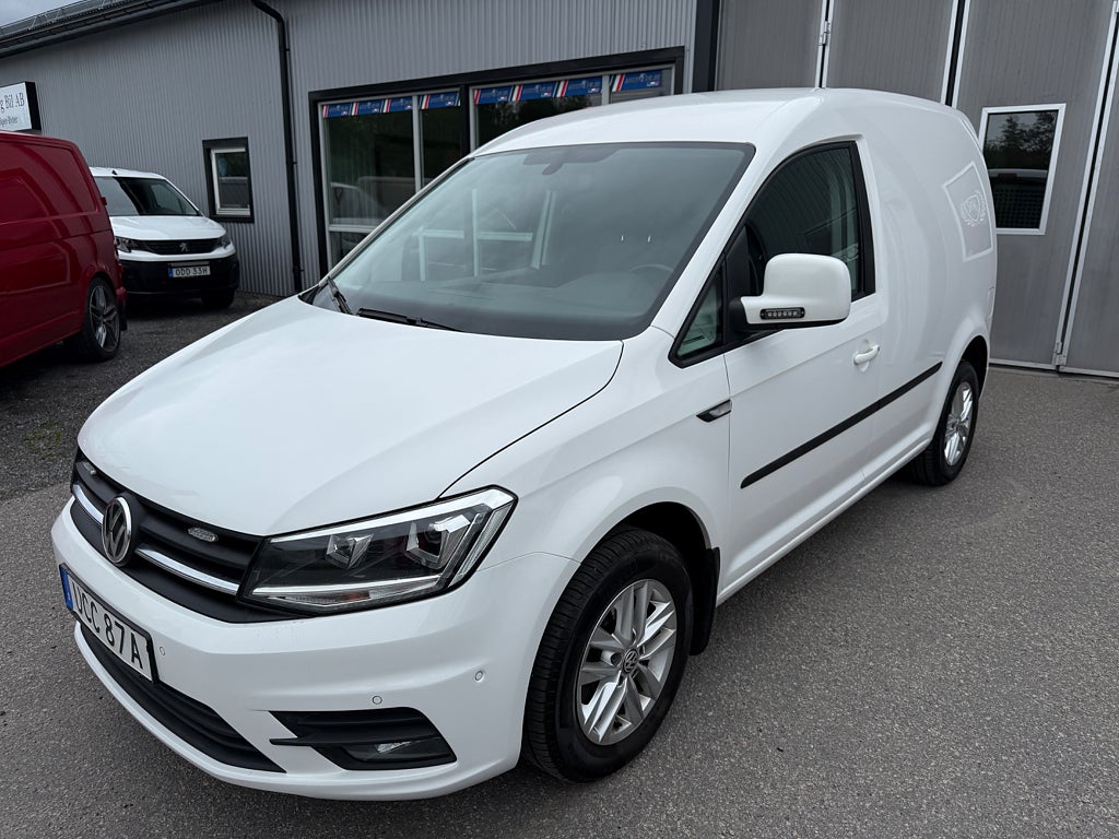 Volkswagen Caddy 2.0 TDI DSG Comfortline 1 ägare Värmare Blixtljus Drag
