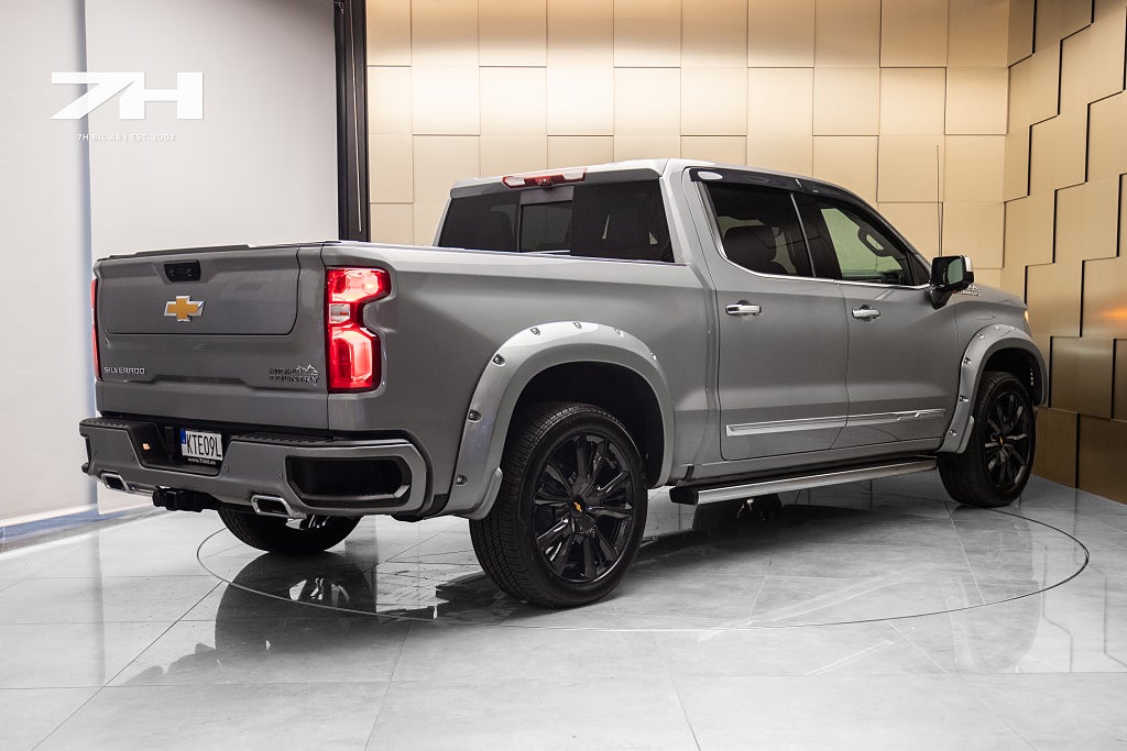 Chevrolet Silverado 1500 Crew Cab 3.0 Duramax Kittad 7H Edition / NY Bil