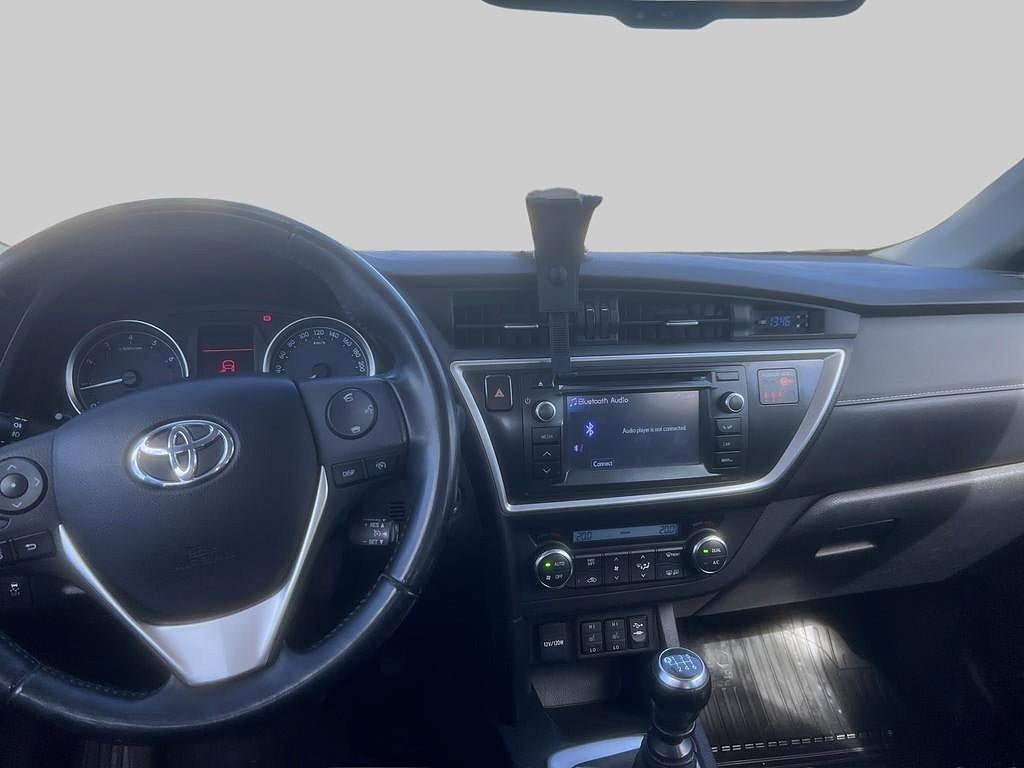 Toyota Auris 2013 - miniatyr 8