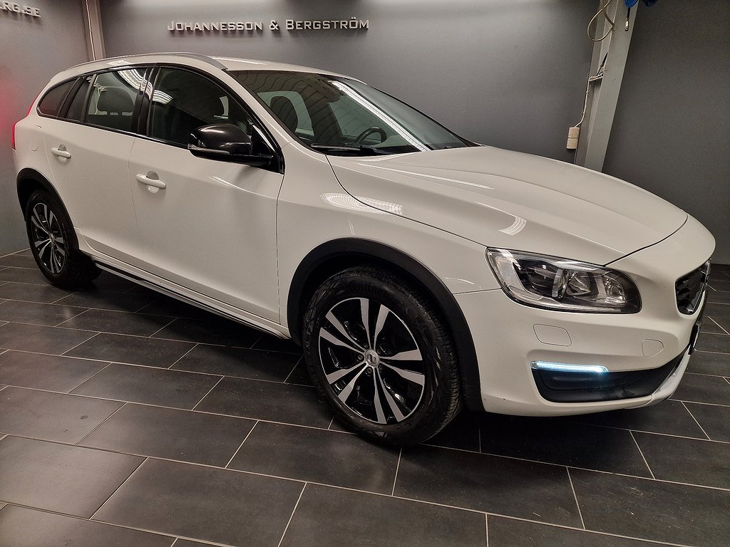 Volvo V60 Cross Country D3 Aut Momentum Euro 6