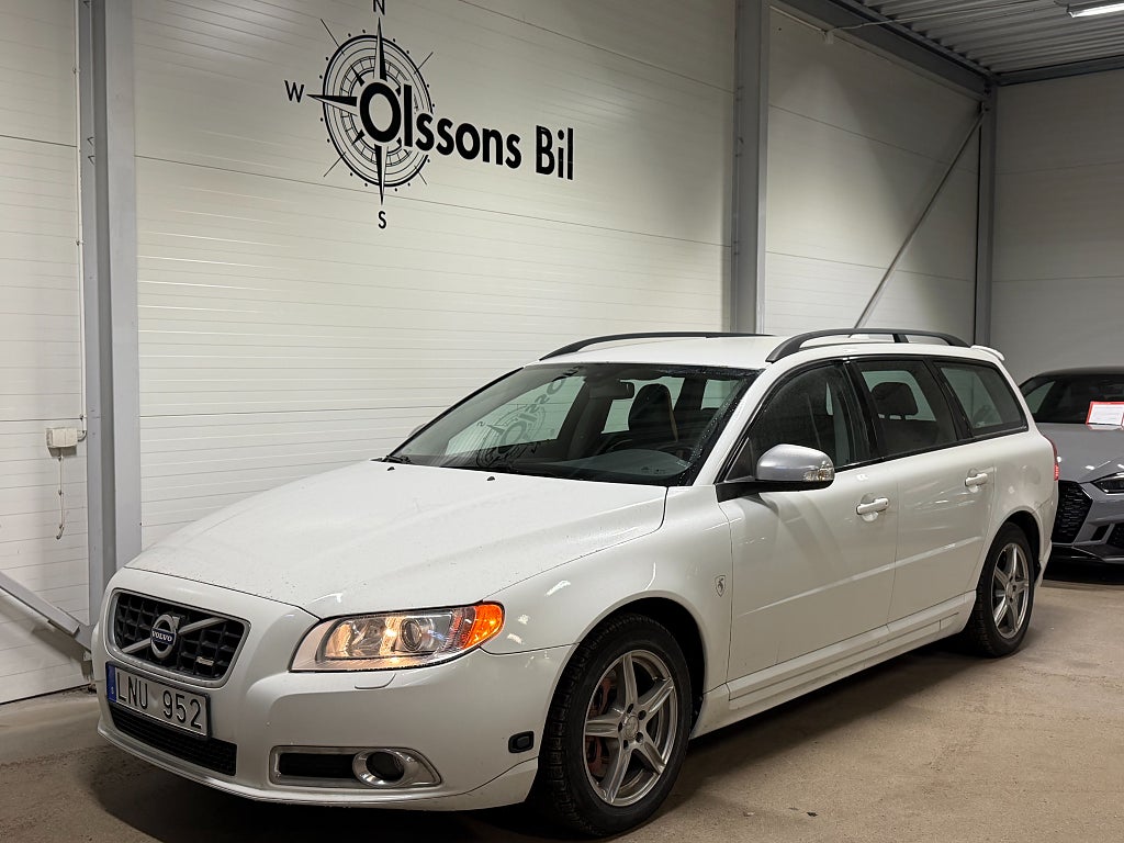 Volvo V70 2.5FT Geartronic R-Design Drag Läder !GDS BIL!