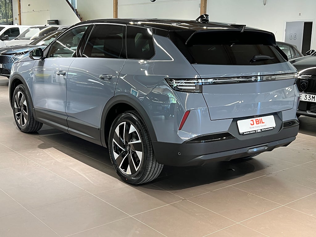 Bild på Opel Grandland GS Hybrid 136hk Aut - OMGÅENDE LEVERANS!