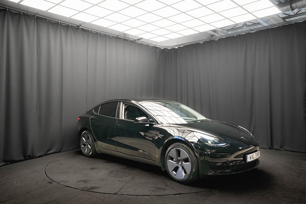 Tesla Model 3 Standard Range PANO LÄDER KAMERA 1-ÄGARE MOMS