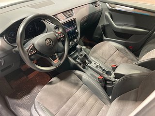 Kombi Skoda Octavia 9 av 21