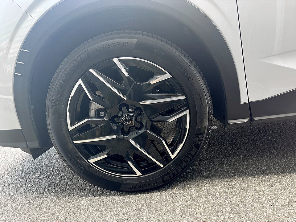 Bild på Peugeot 5008 GT Hybrid 145hk Aut KAMPANJ BRÄNSLE INGÅR