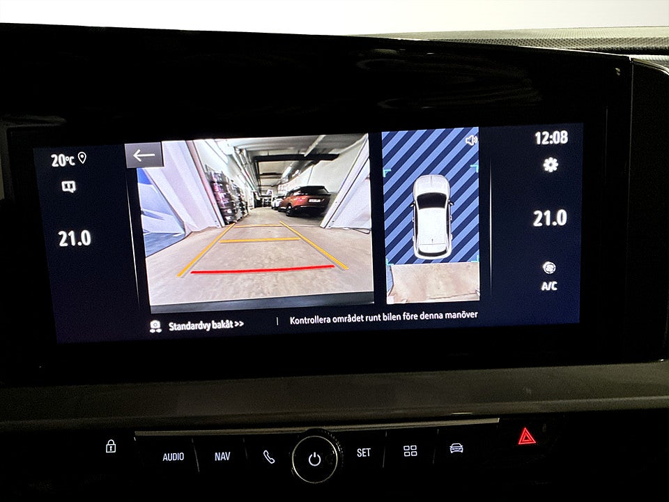 Bild på Opel Mokka Ultimate 1.2 Turbo 130hk Aut B-KAMERA CARPLAY