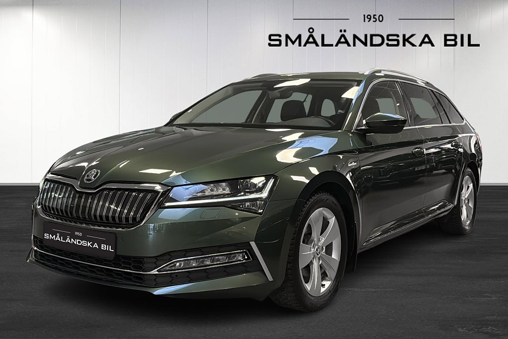 Skoda Superb iV Kombi 1.4 TSI iV Business Edition, L&K 218hk