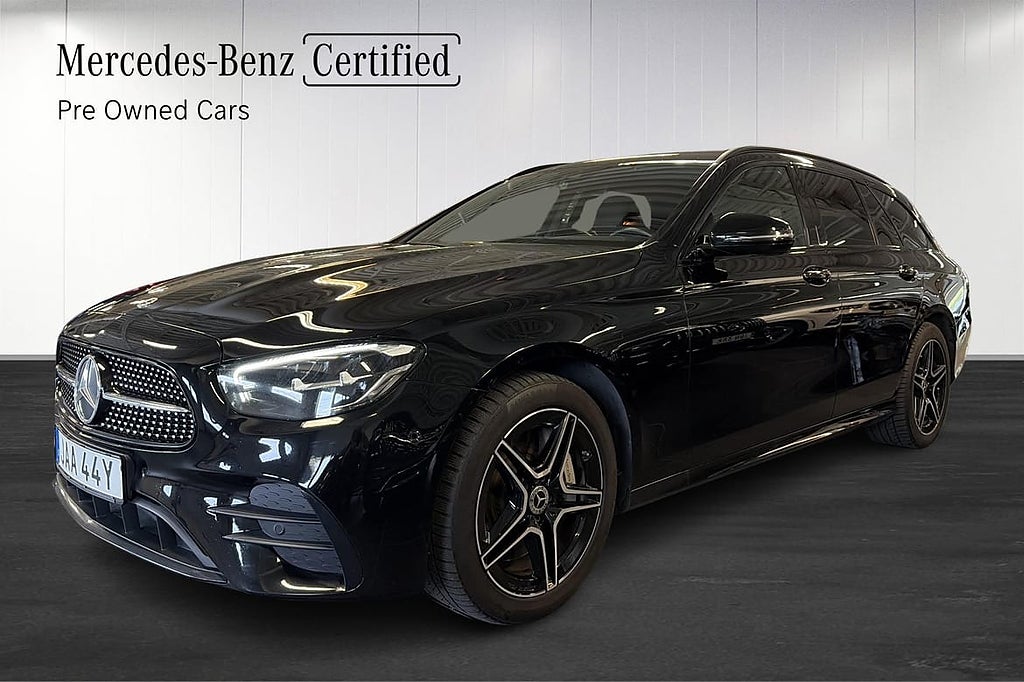 Mercedes-Benz E300 de AMG Exteriör/Night Package/Dragkrok...
