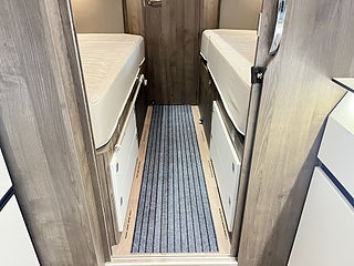 Husbil-halvintegrerad Benimar PERSEO 557 18 av 26