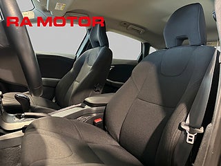 Halvkombi Volvo V40 8 av 25